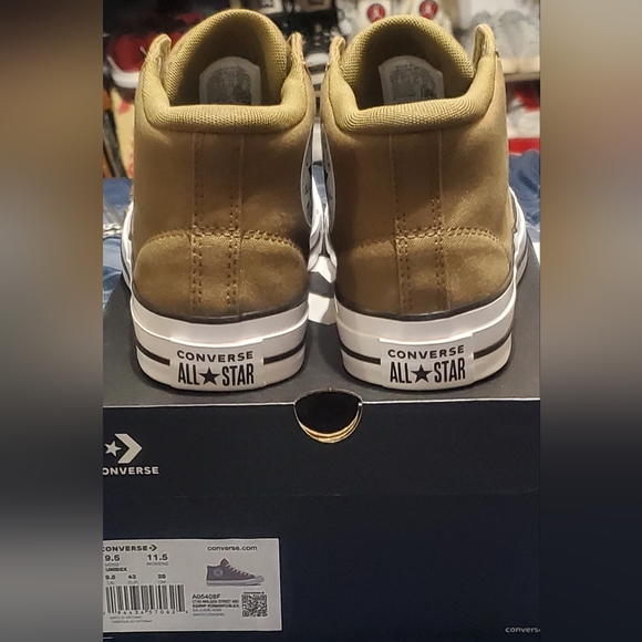 Converse CTAS Malden Street Vintage Mid, New In Box!      Mens 9.5 / Womens 11.5 - Picture 6 of 9